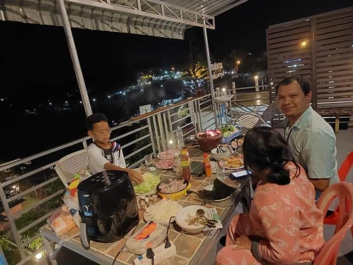 บ้านแช่มช้อย Khao Kho Exteriér fotografie